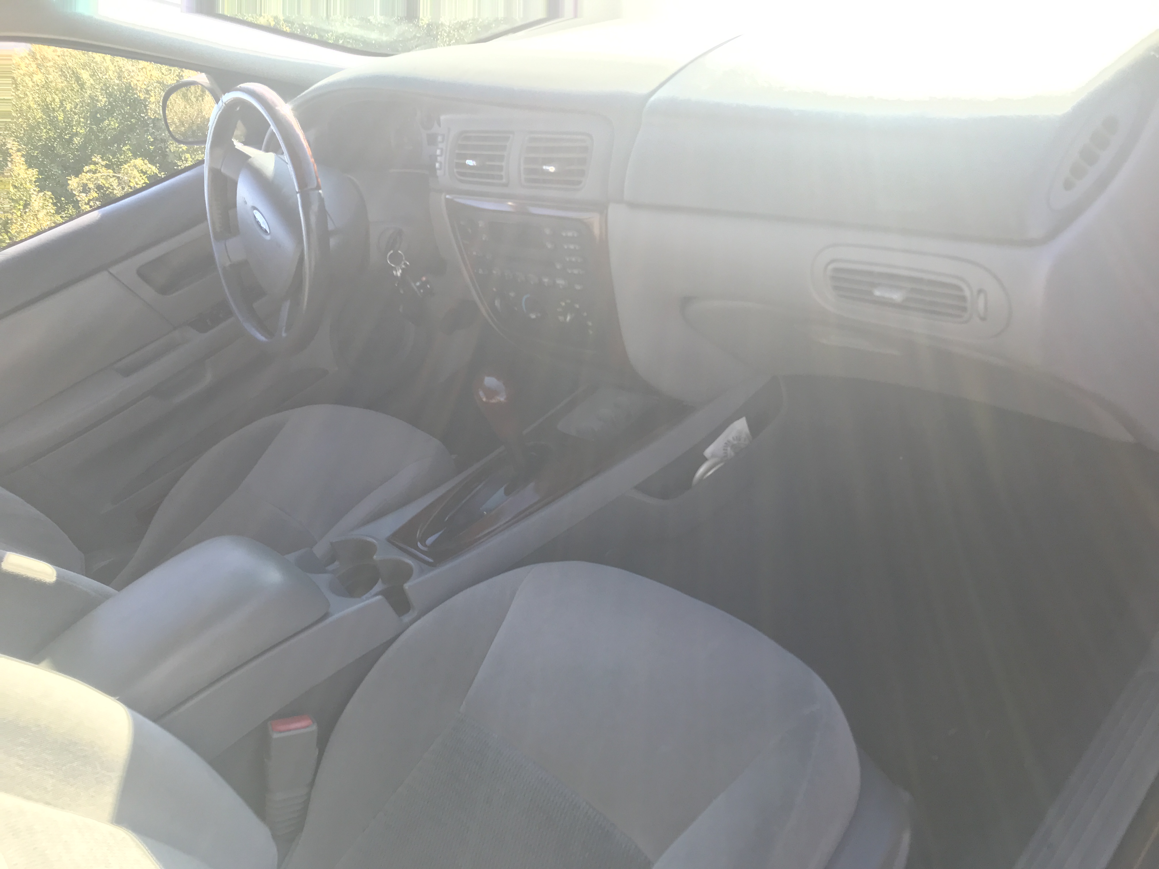 2005 Ford Taurus S Comfort Wagon — photo 85