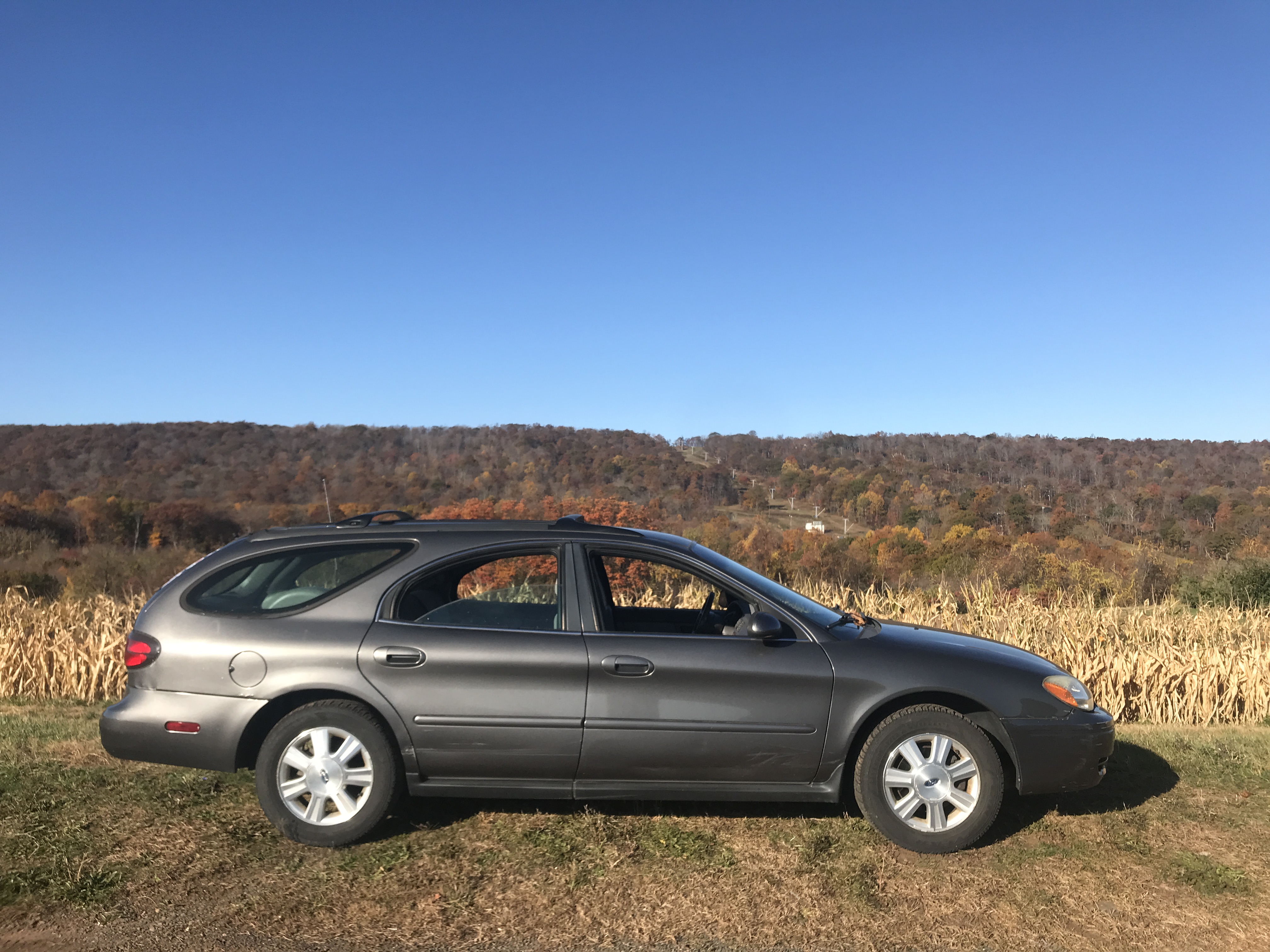 2005 Ford Taurus S Comfort Wagon — photo 103