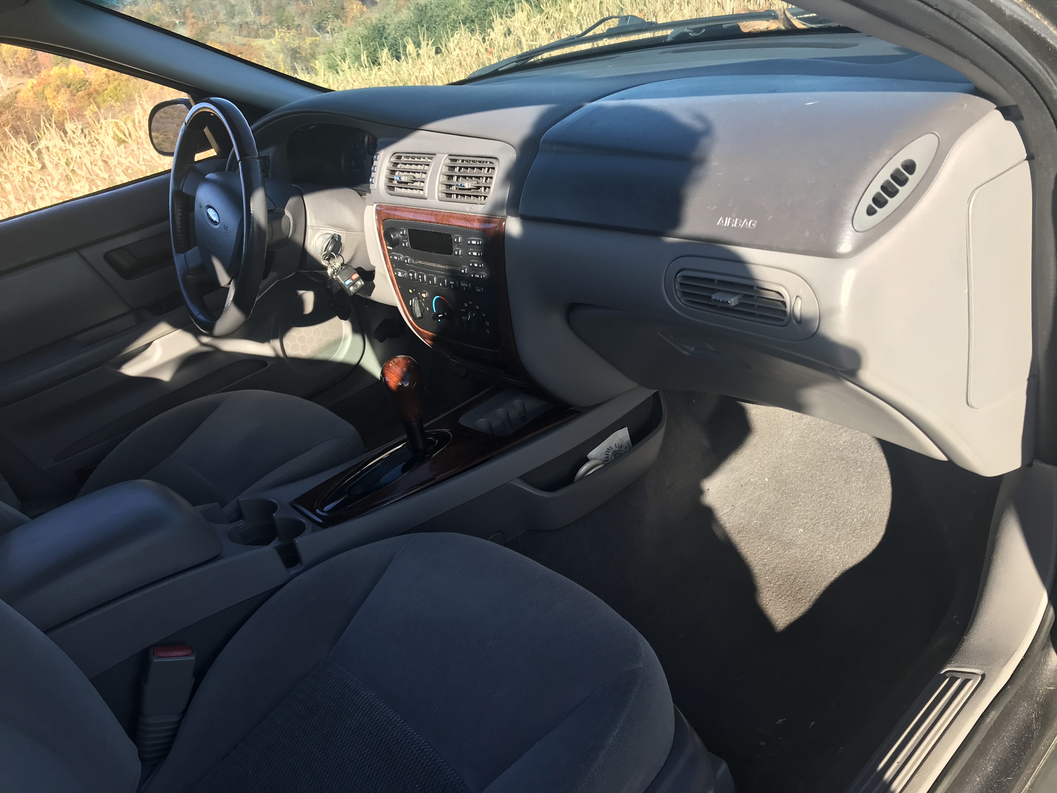 2005 Ford Taurus S Comfort Wagon — photo 121