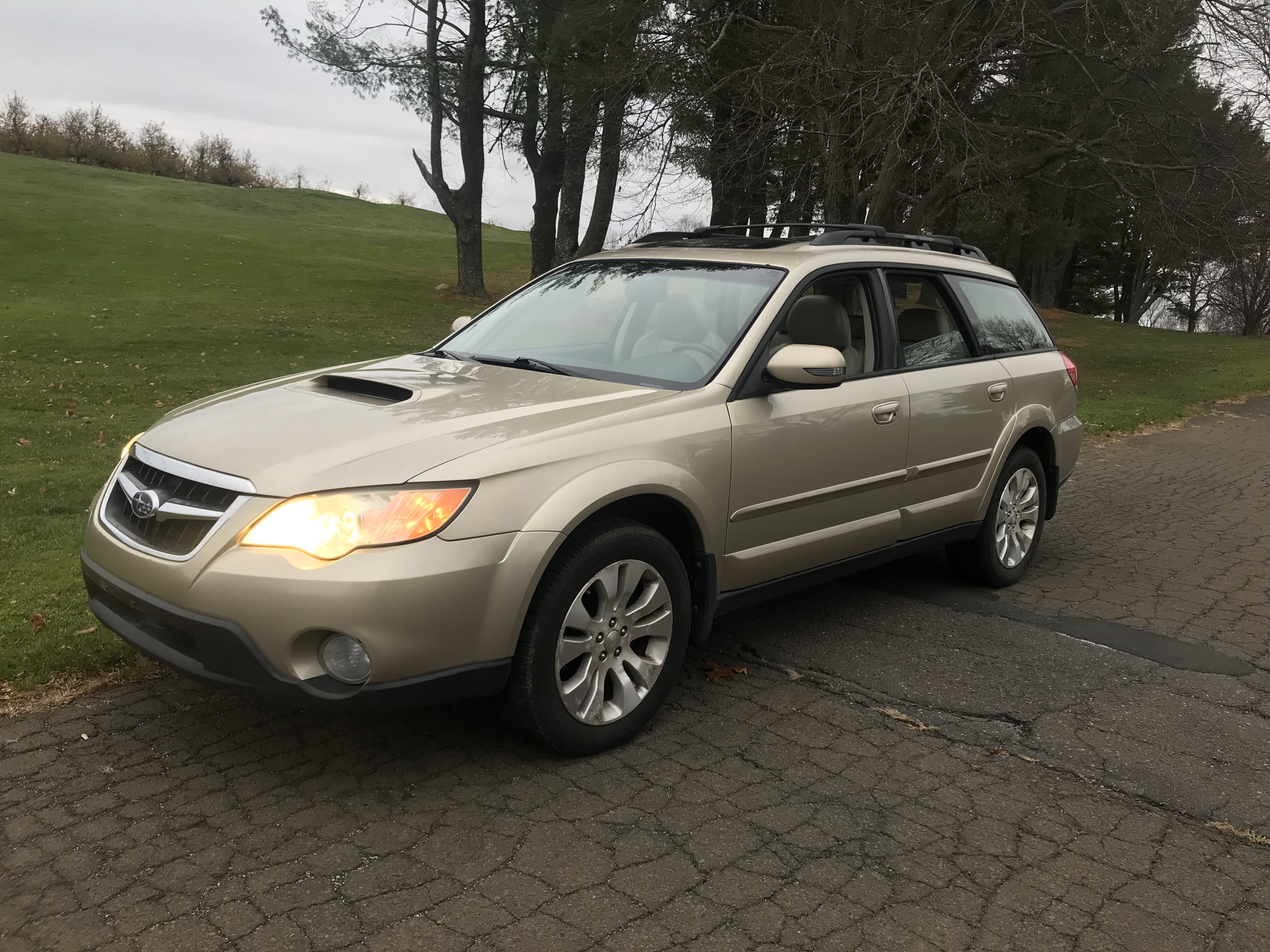 2008 Subaru Outback 2.5XT Limited, EJ255 turbo boxer, full-time symmetrical AWD, 5-speed manual One Owner 71K low mileage — photo 73