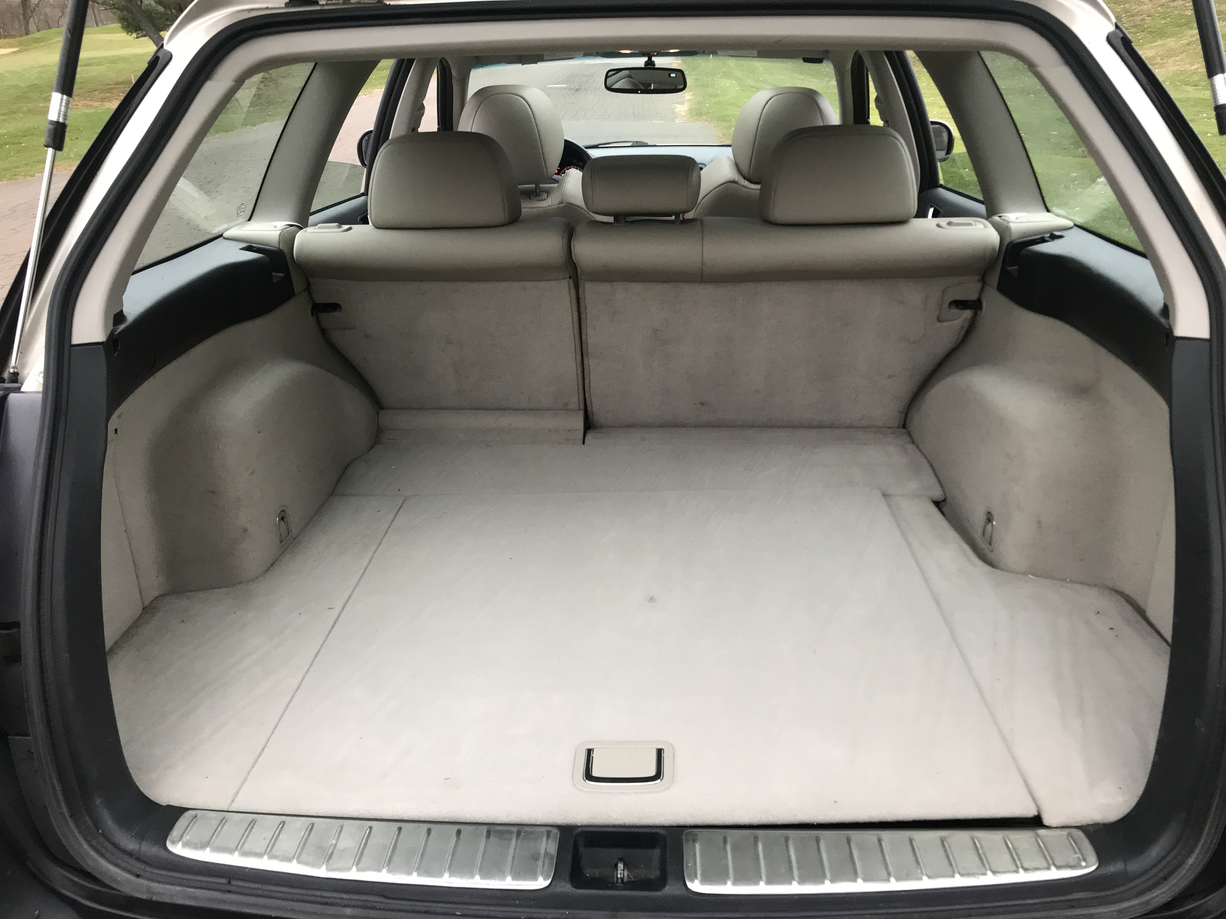 2008 Subaru Outback 2.5XT Limited, EJ255 turbo boxer, full-time symmetrical AWD, 5-speed manual One Owner 71K low mileage — photo 75