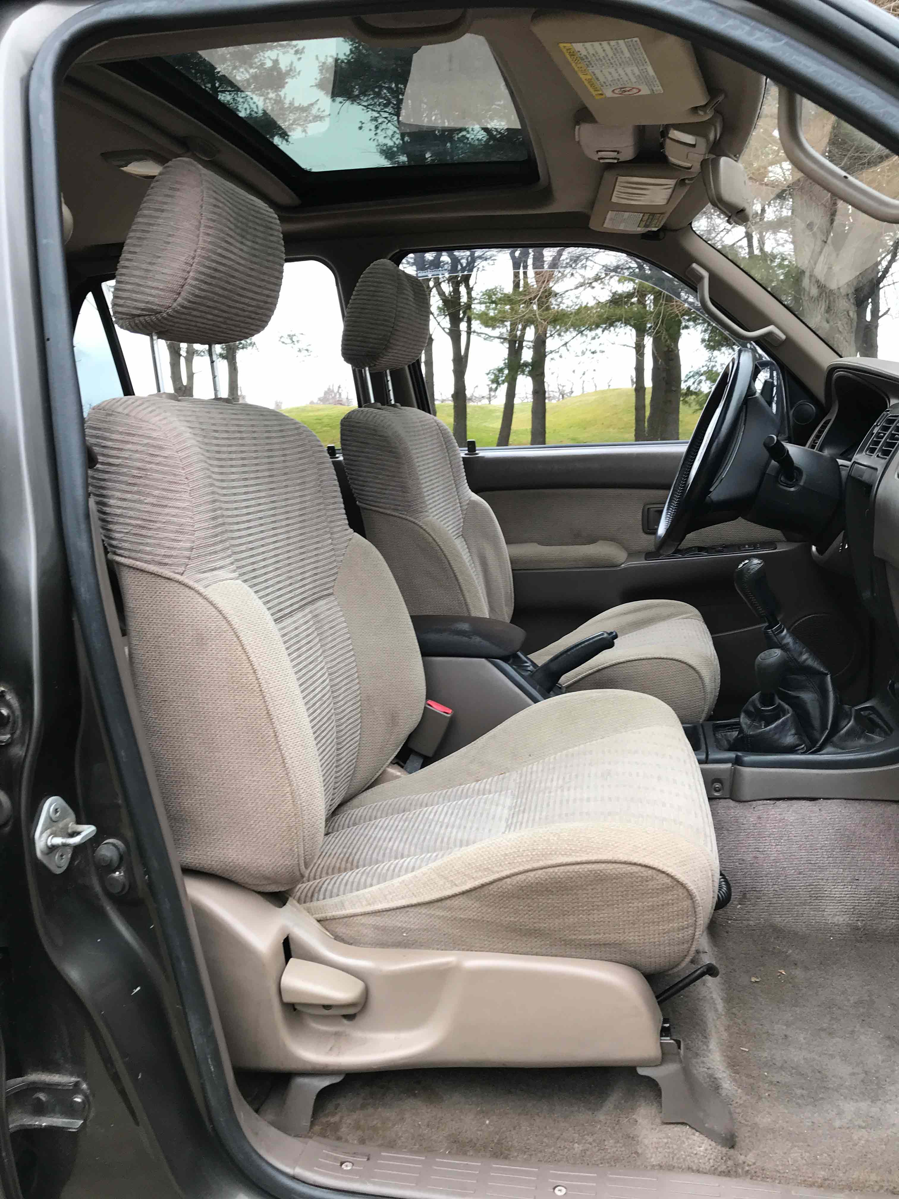 1998 Toyota 4Runner SR5 5 Speed 4x4 3.4L V6 Third Generation - The Holy Grail Third Gen : 3rd Gen with RECON: New Frame, Brakes Throughout, New Radiator, New A/C Condenser, New Steering Rack-Power Steering Hoses, New Sway Bar Links, New Cam Plugs, New Cat to back Exhaust System, New Cluch and Clutch Assembly, New Rear Manifold Seal, New Timing Belt and Waterpump, New Valve Cover Gaskets, New Belts, New Gas Tank, New 3" Bilstein Lift Kit, New Toytech Rear BOSS Shocks, 4 New 285-75-16 BF Goodrich All Terrain Tires, New MB Wheels, New Upgraded JVC Digital Media and Sound system — photo 20