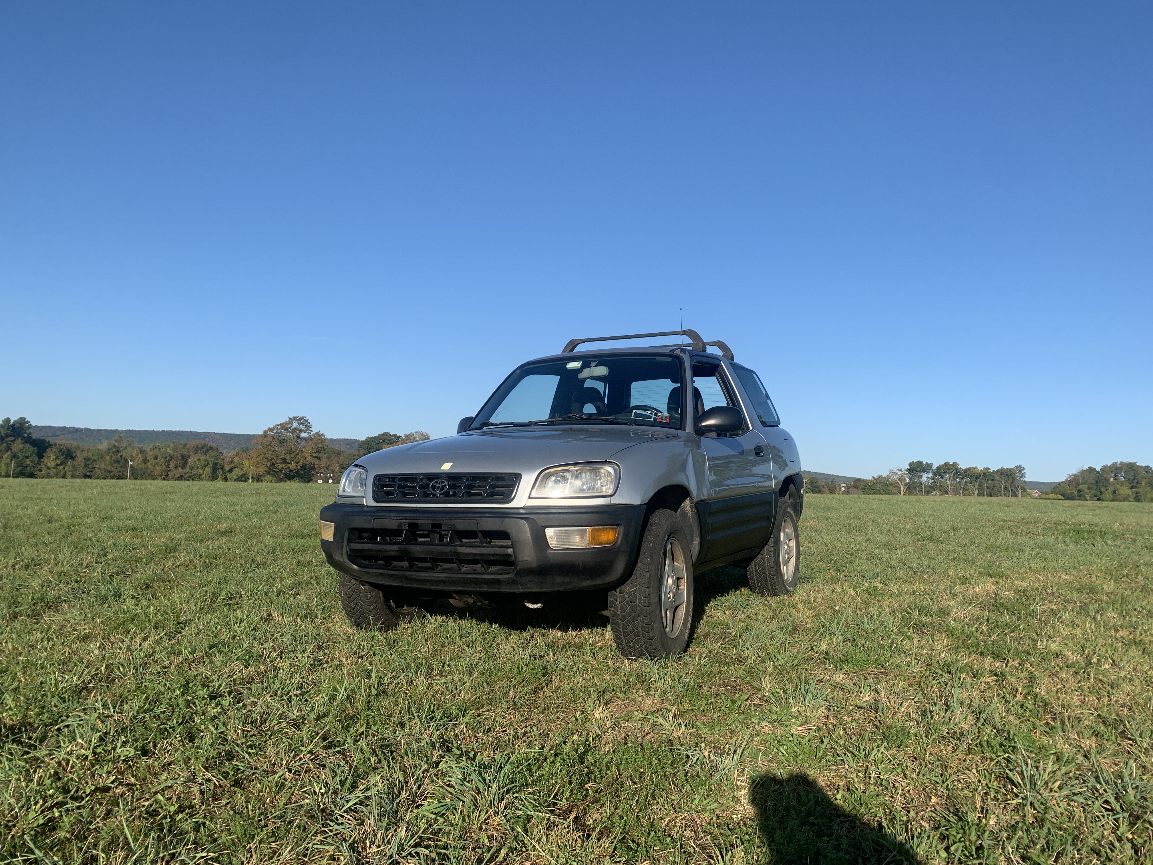 1998 Toyota RAV4 2 Door AWD — photo 8