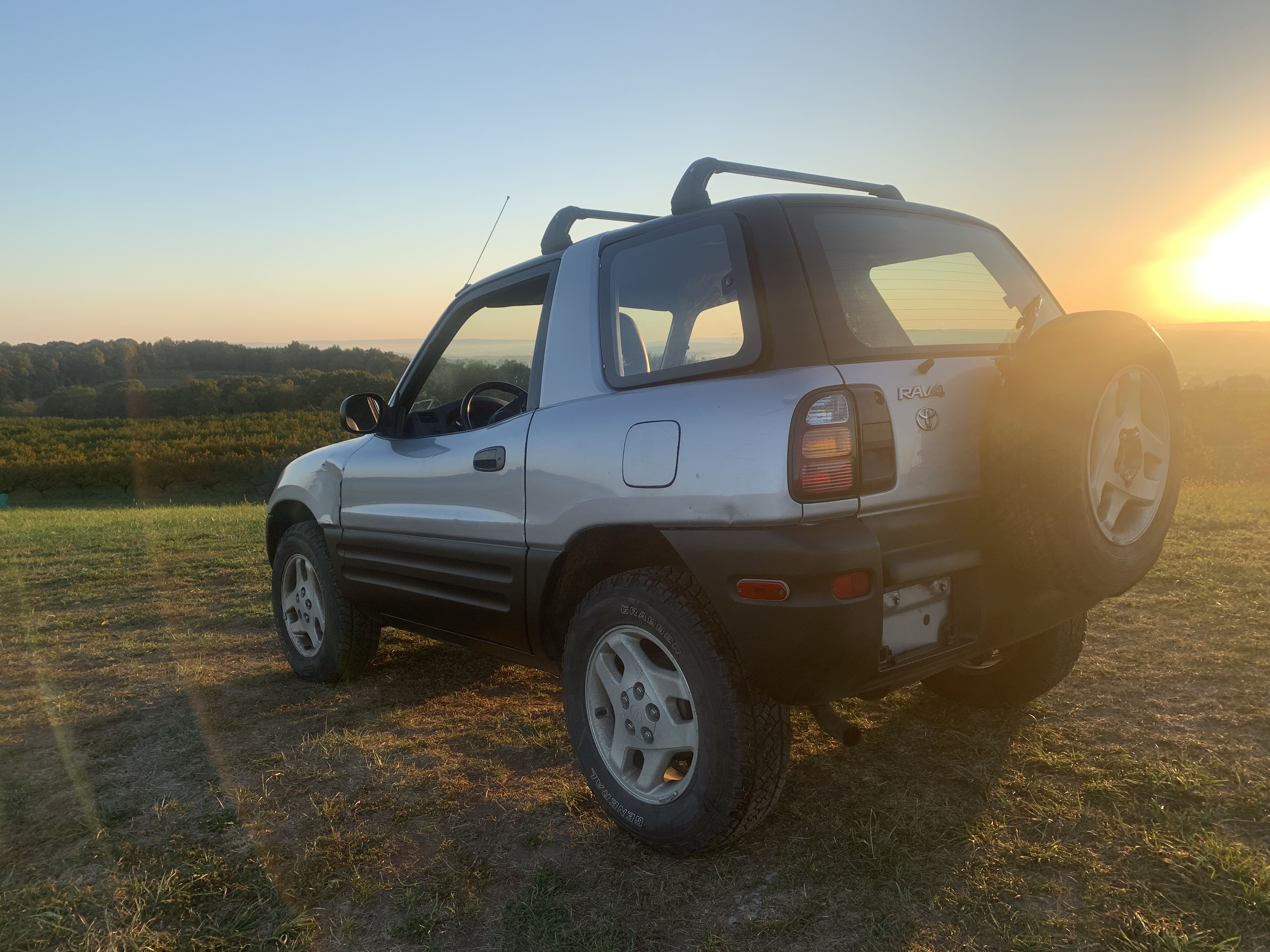 1998 Toyota RAV4 2 Door AWD — photo 27