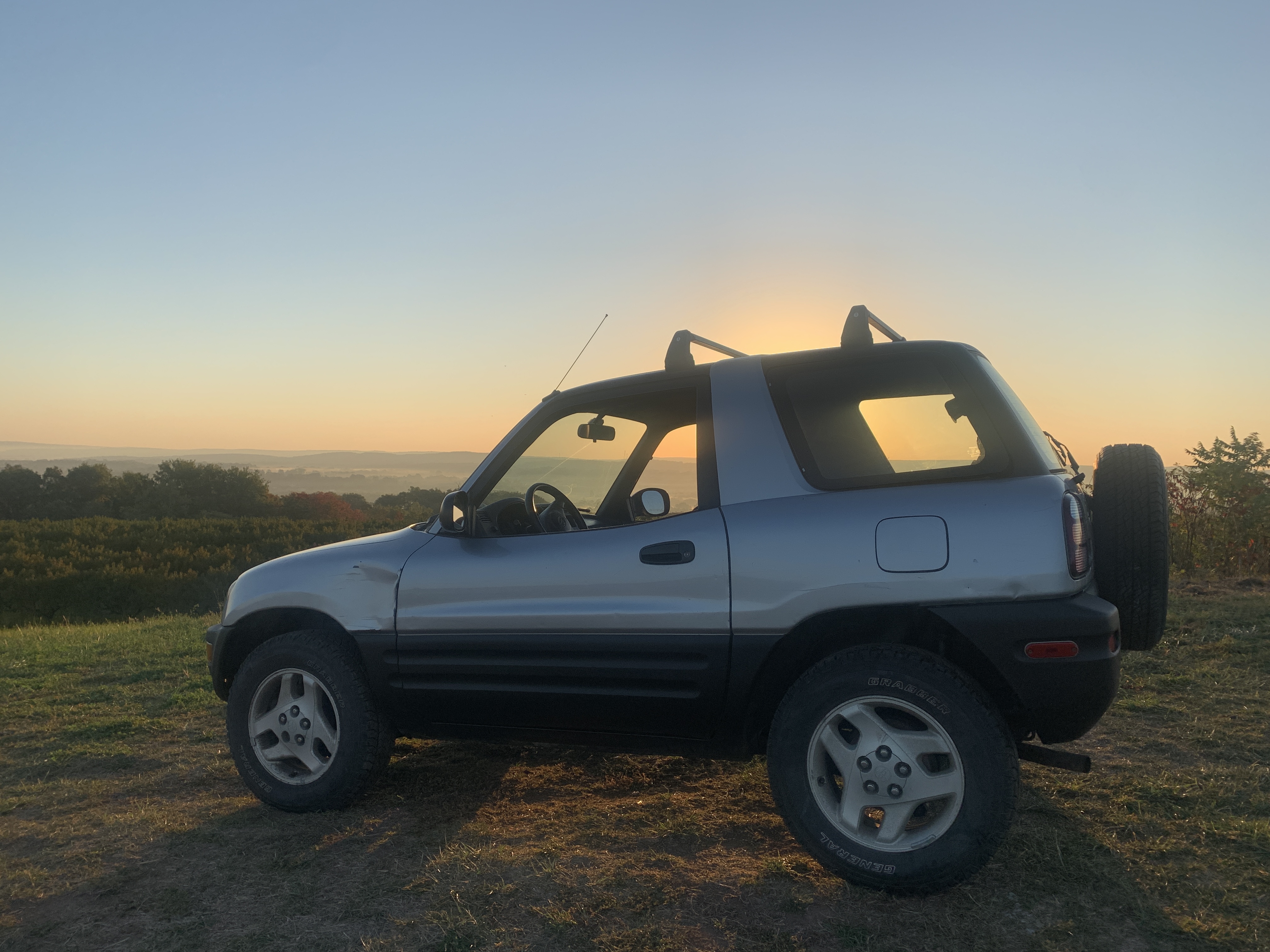 1998 Toyota RAV4 2 Door AWD — photo 48