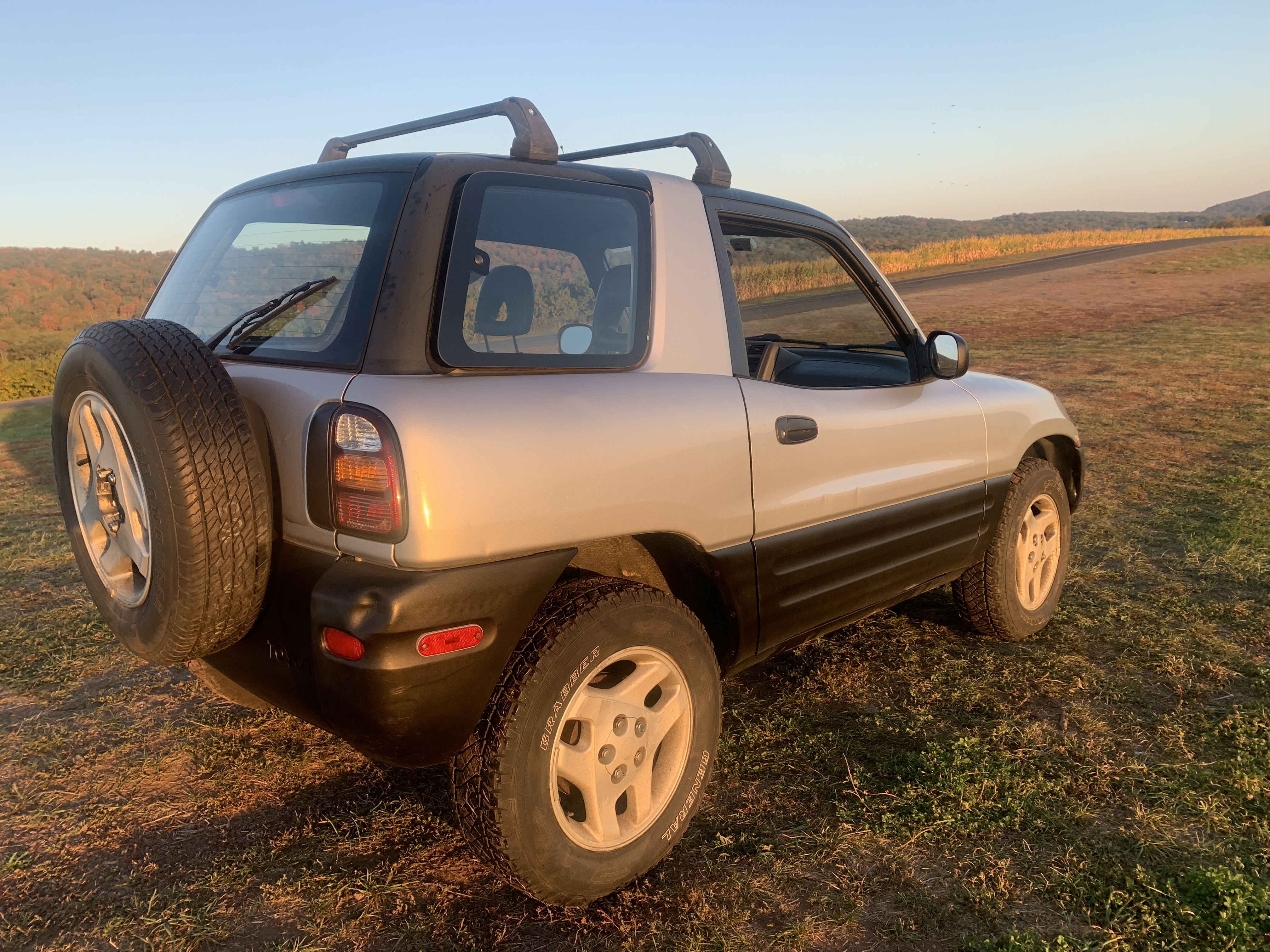 1998 Toyota RAV4 2 Door AWD — photo 58