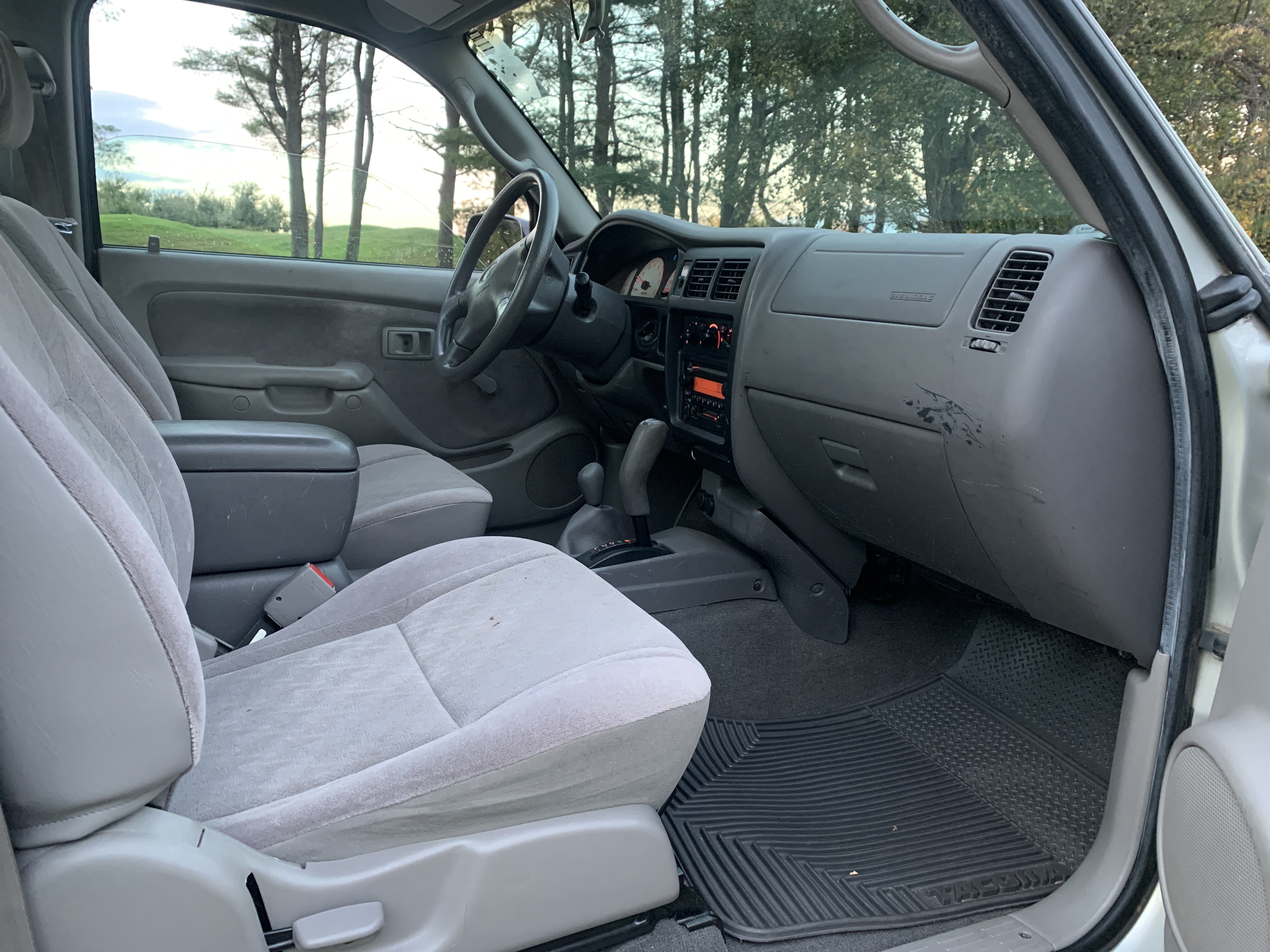 2004 Toyota Tacoma SR5 4x4 Pickup — photo 75